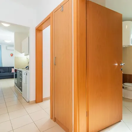 Apartament Mimoza 7 For 4