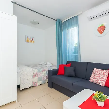 Appartement Mimoza 7 For 4 Baška